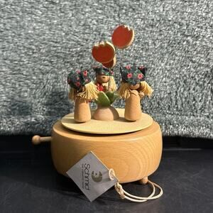 Vintage Twirling Girls Music Box Schmid Japan NOS Plays Edelweiss